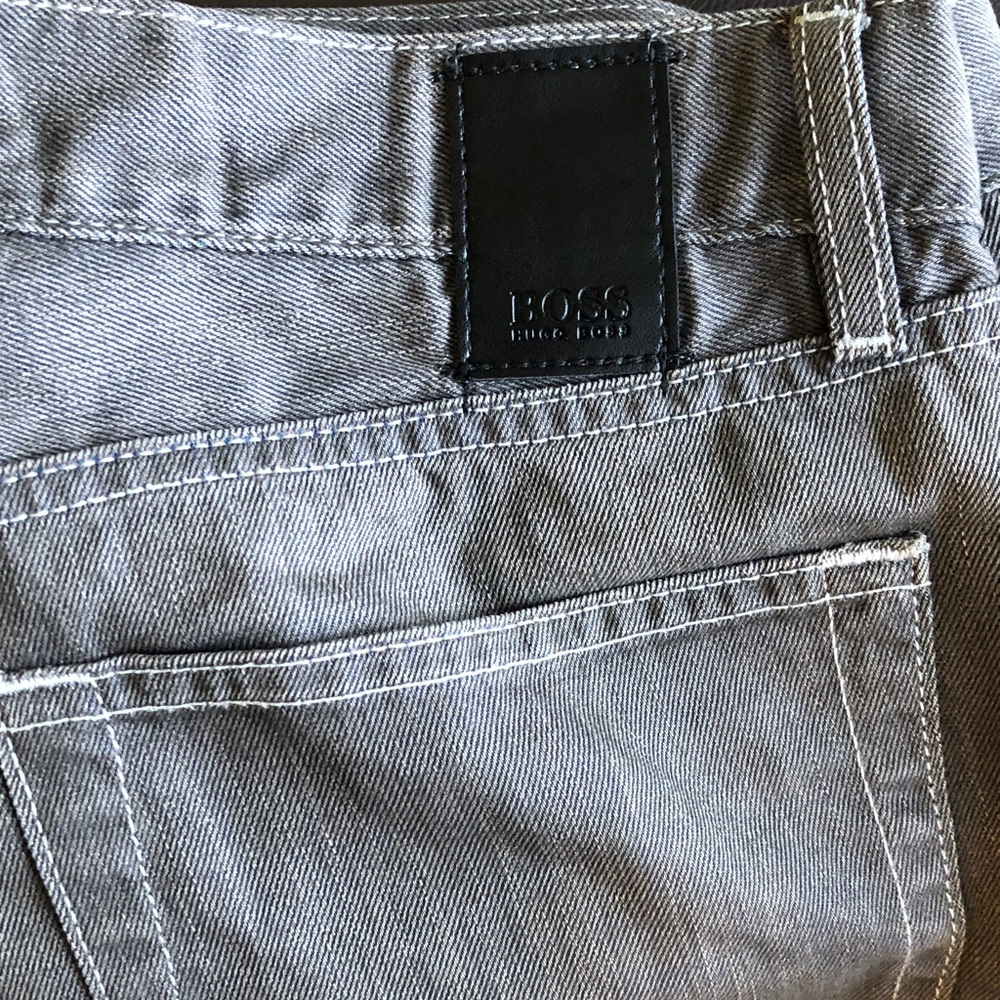 BOSS Gray Slim Men’s Jeans with Leather Logo Patch